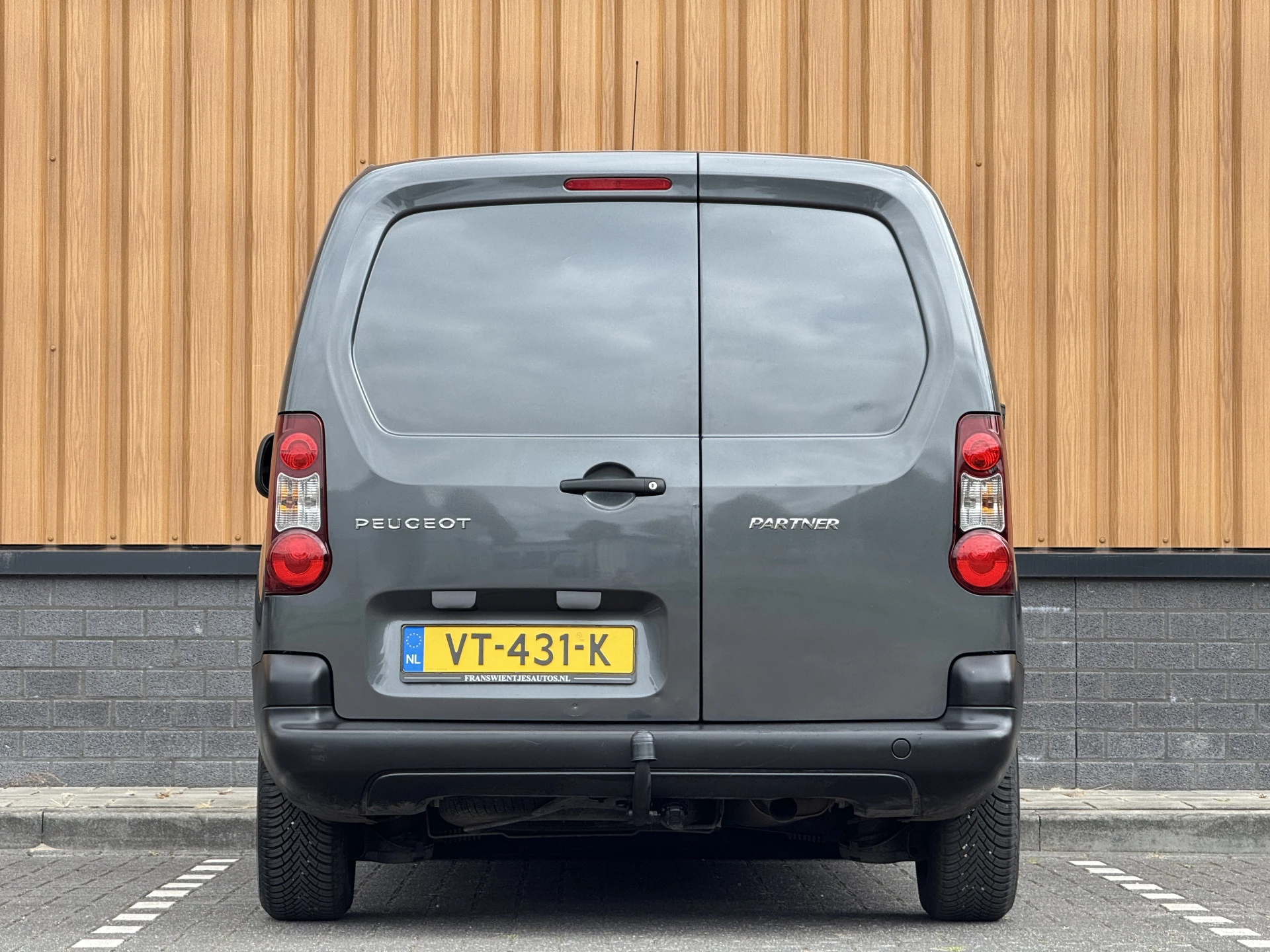 Hoofdafbeelding Peugeot Partner