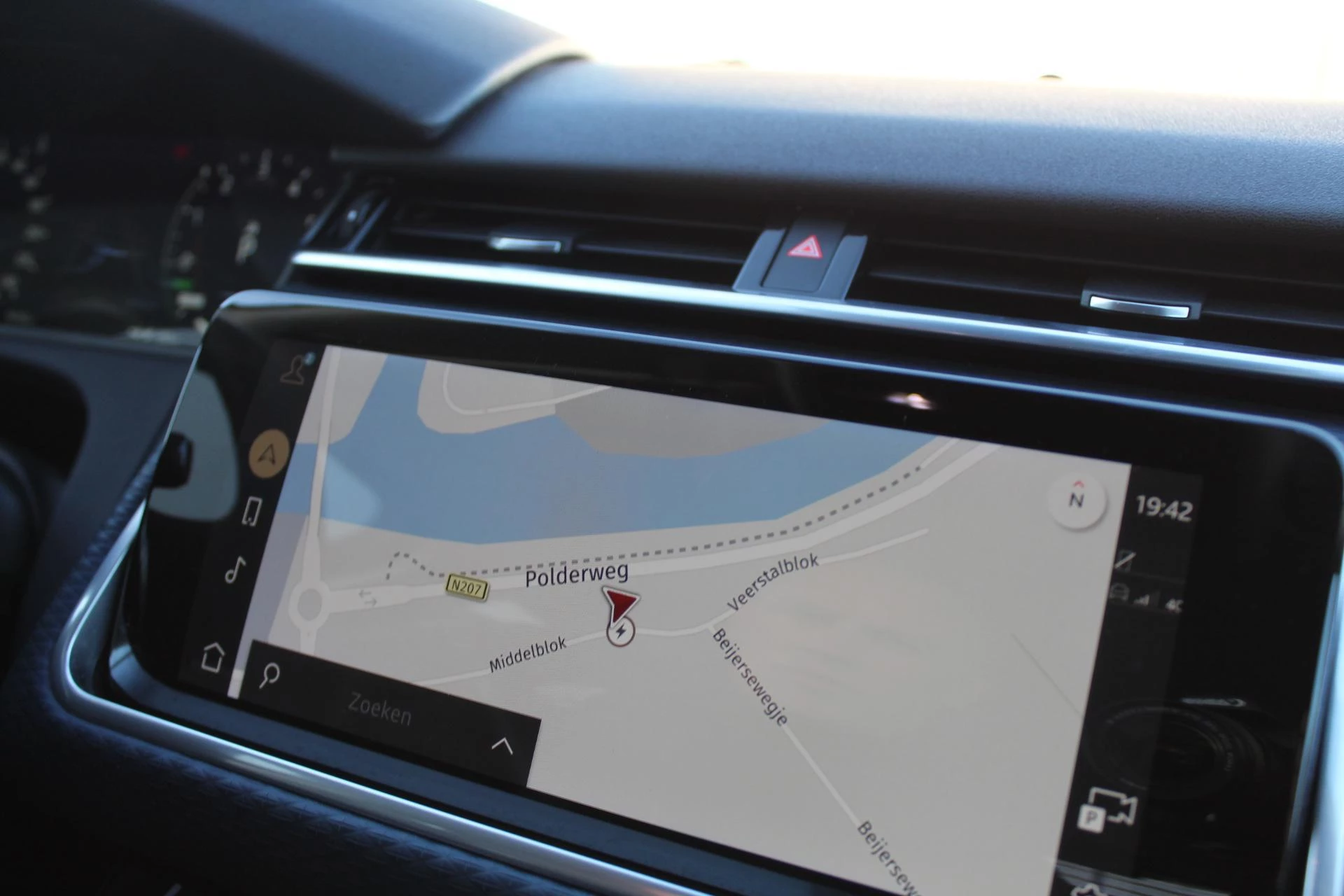 Hoofdafbeelding Land Rover Range Rover Velar