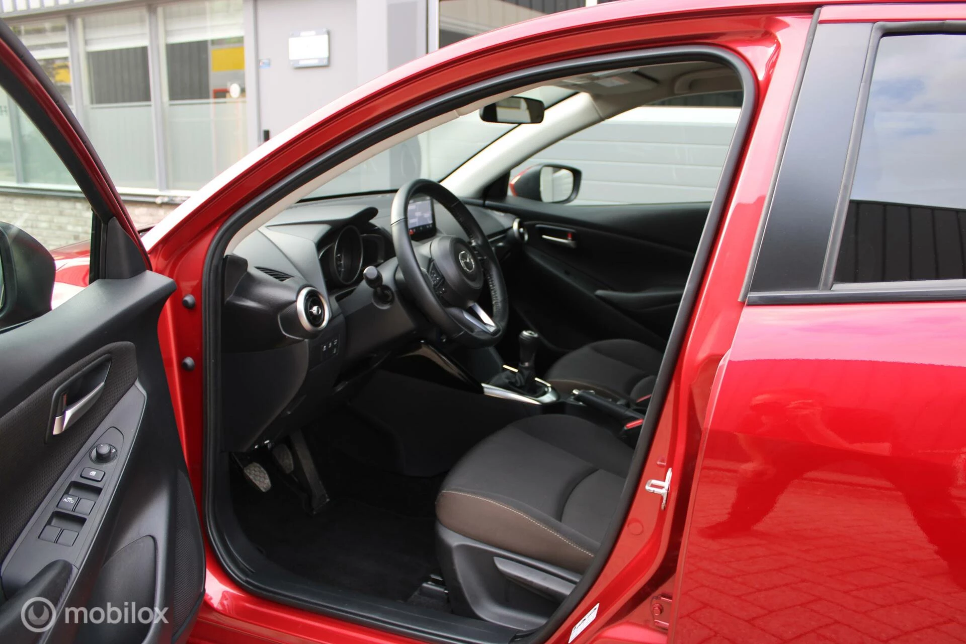 Hoofdafbeelding Mazda 2