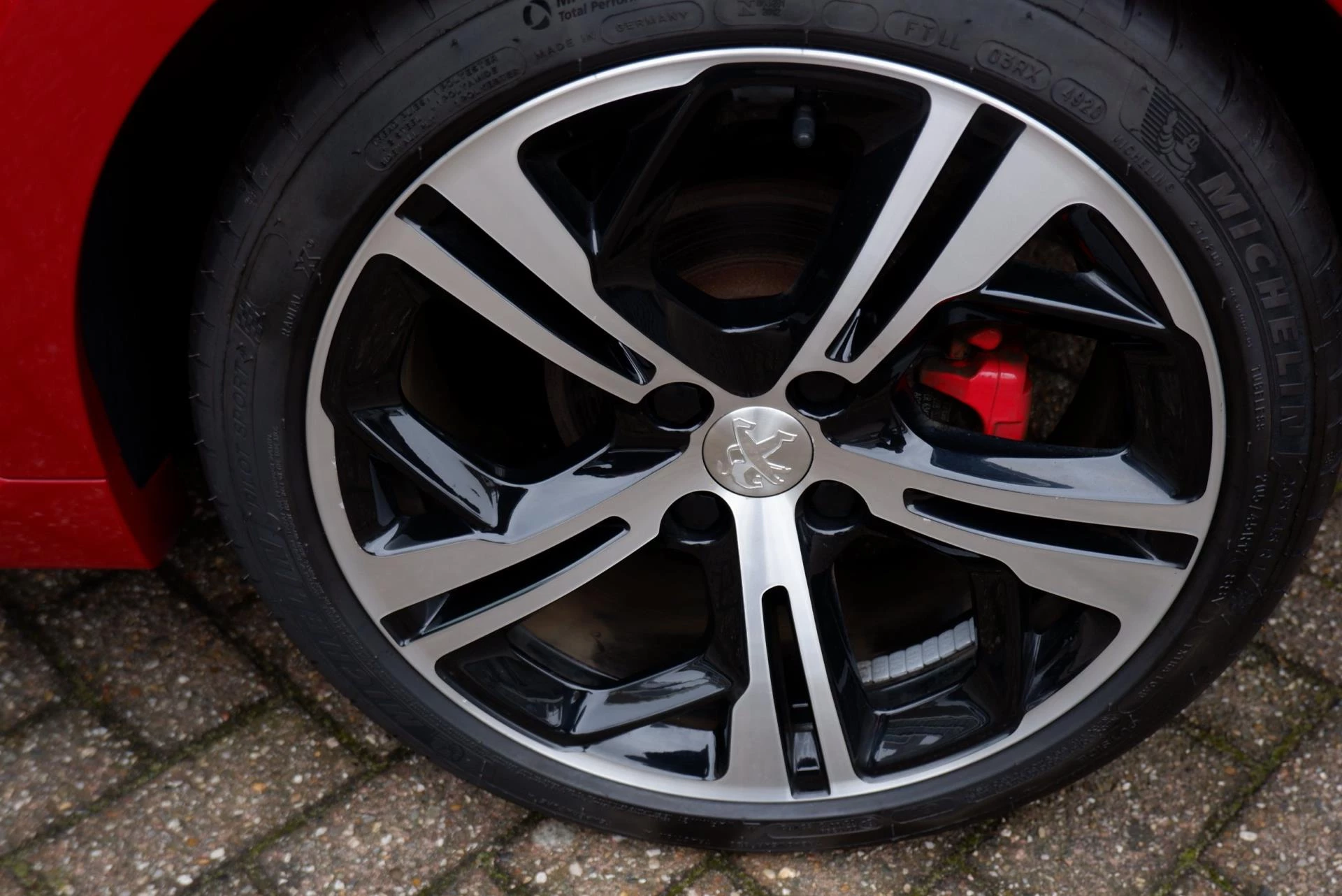 Hoofdafbeelding Peugeot 208