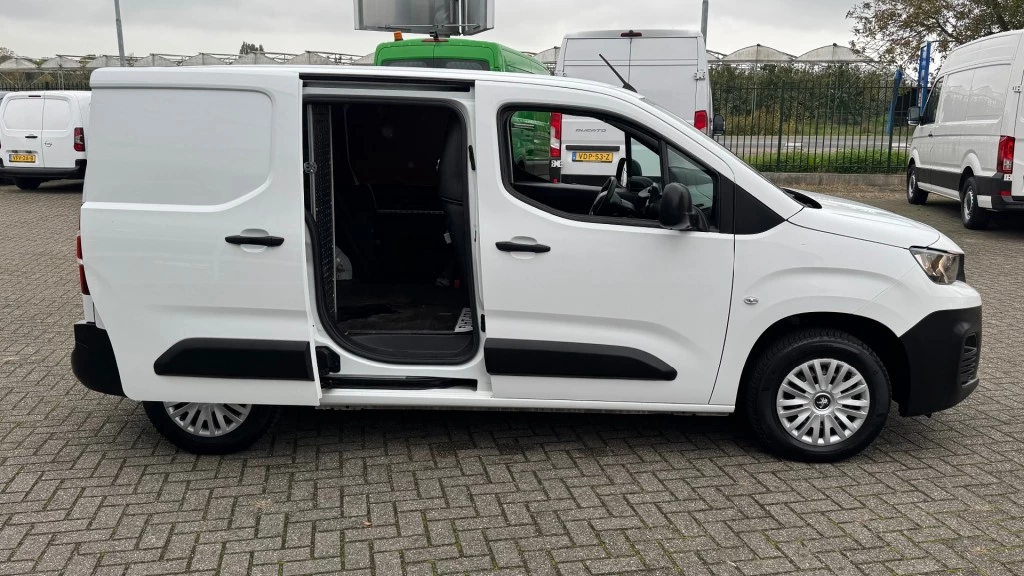 Hoofdafbeelding Peugeot Partner