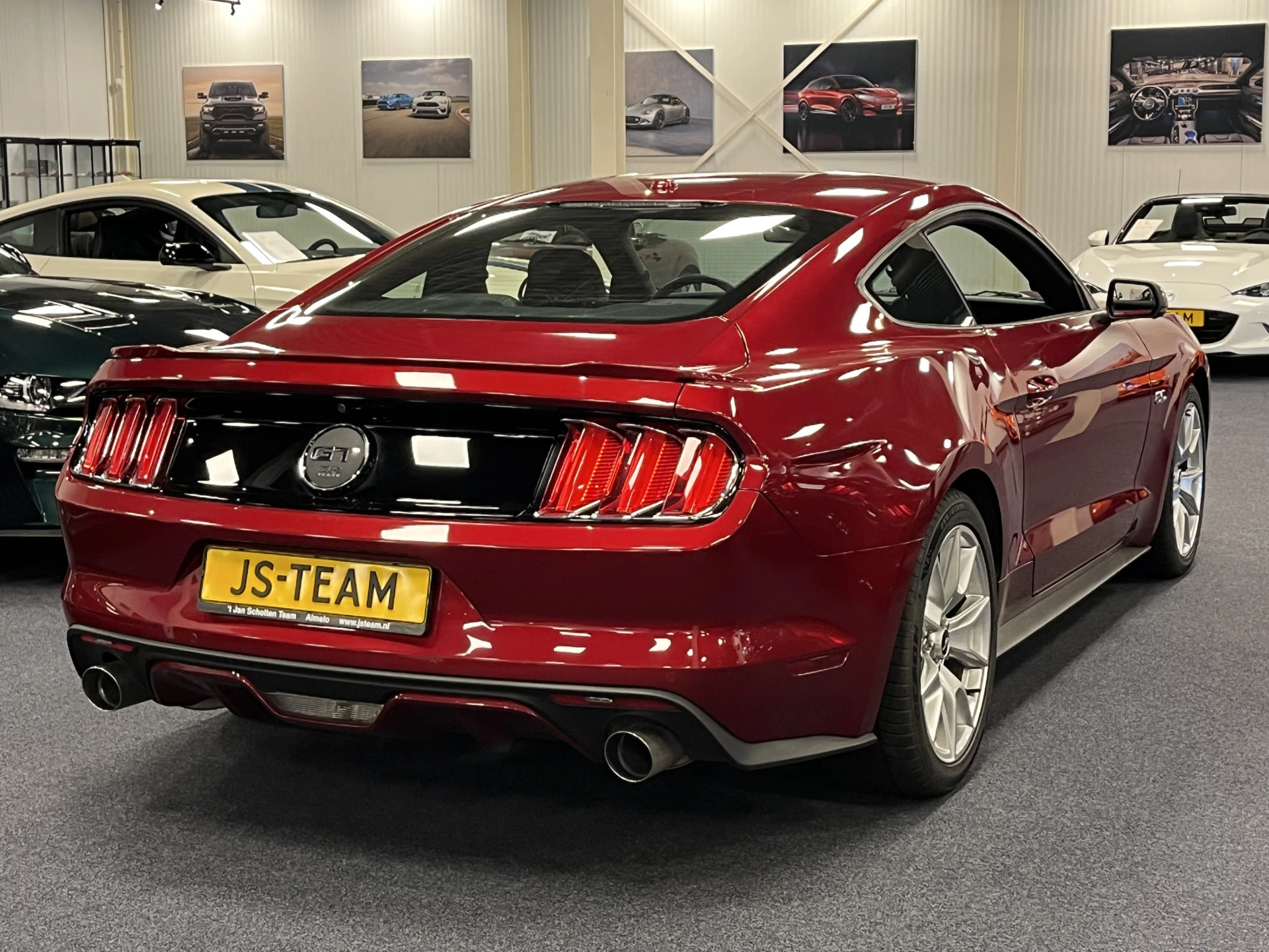 Hoofdafbeelding Ford Mustang