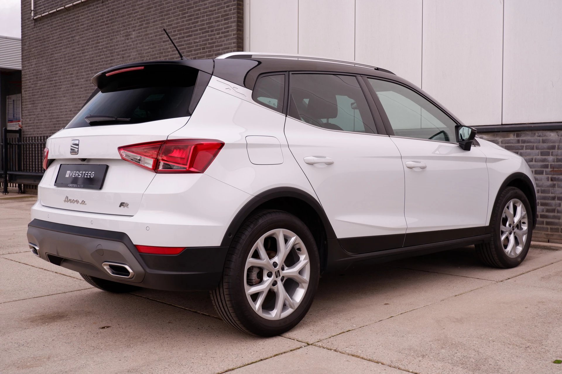 Hoofdafbeelding SEAT Arona