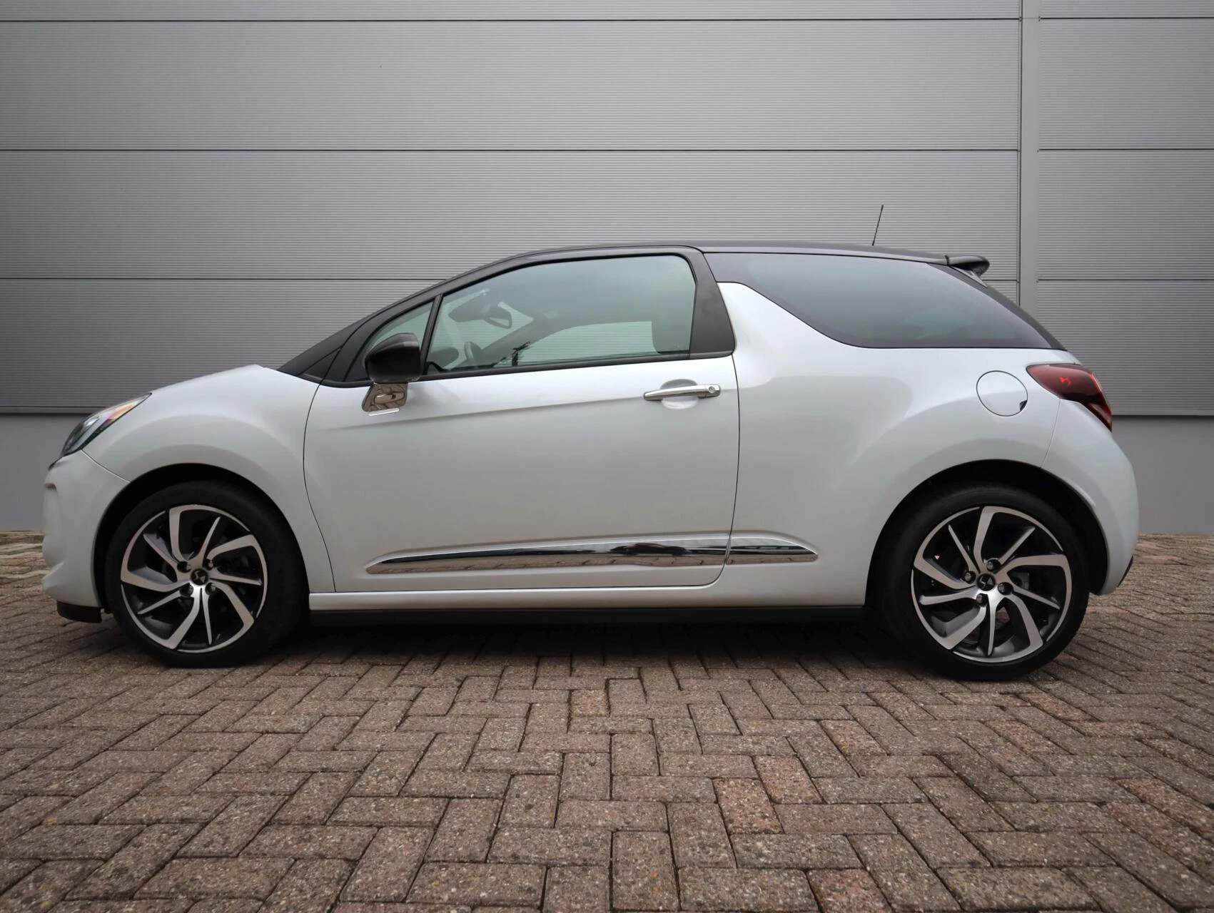 Hoofdafbeelding DS DS 3