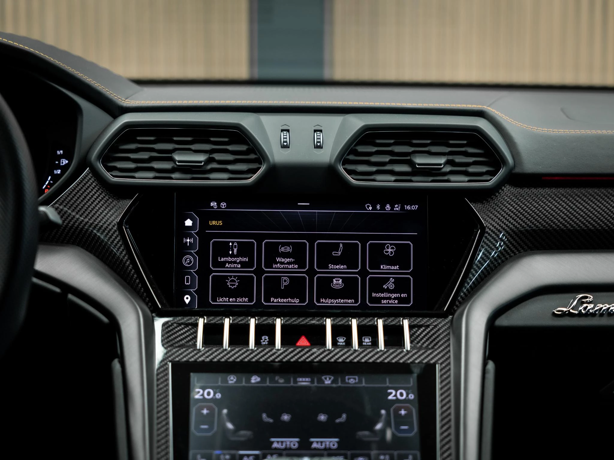 Hoofdafbeelding Lamborghini Urus