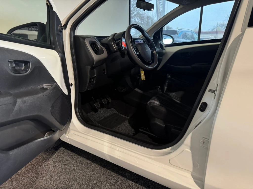 Hoofdafbeelding Peugeot 108