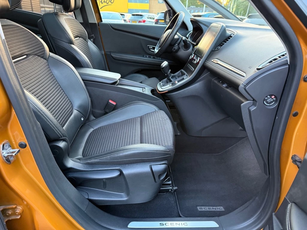 Hoofdafbeelding Renault Scénic