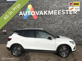 Hoofdafbeelding SEAT Arona Seat Arona 1.0 TSI Xcellence Business Intense