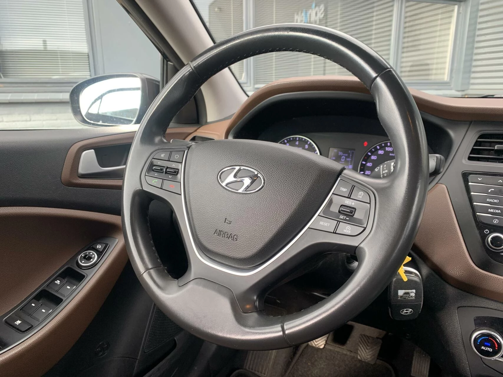 Hoofdafbeelding Hyundai i20