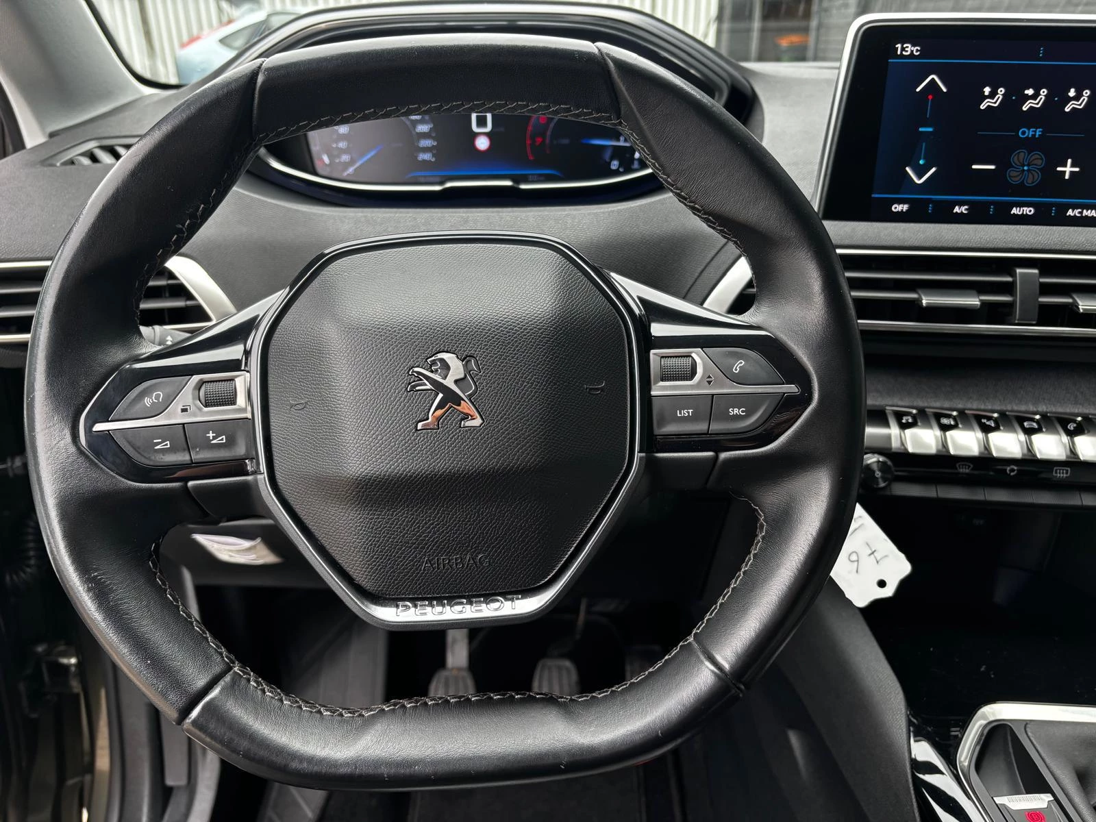 Hoofdafbeelding Peugeot 5008
