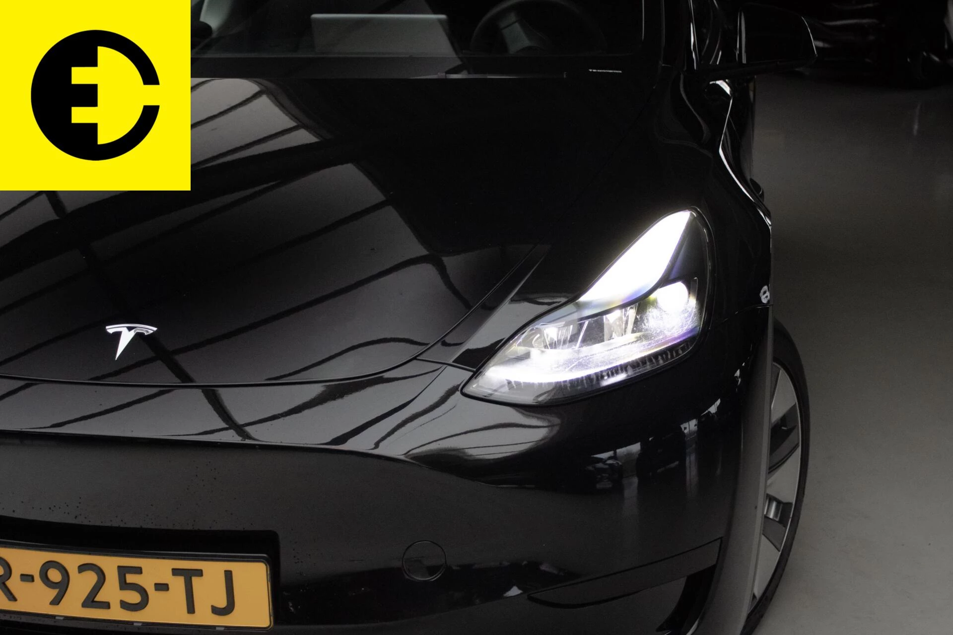 Hoofdafbeelding Tesla Model Y