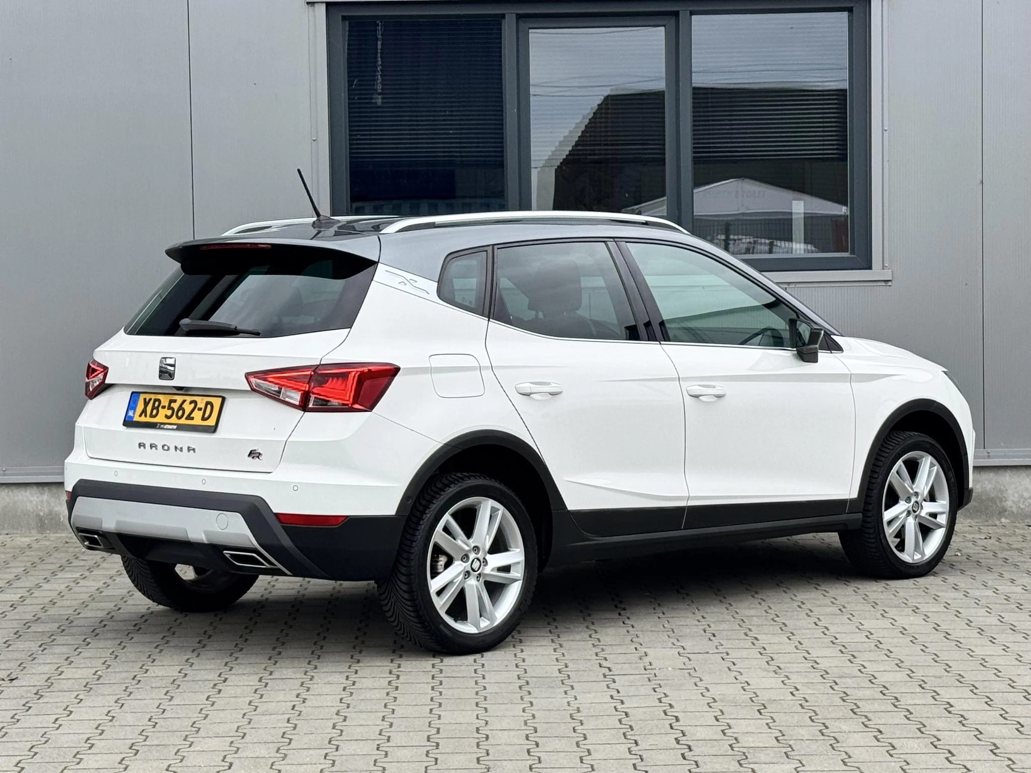 Hoofdafbeelding SEAT Arona