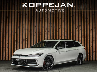 Volkswagen Passat Variant 1.5 eTSI 150PK DSG R-Line Black Style | WINTERPAKKET | KEYLESS | PANORAMADAK | HEAD-UP | MASSAGE | STUURVERWARMING |