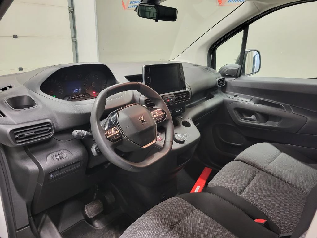 Hoofdafbeelding Peugeot Partner