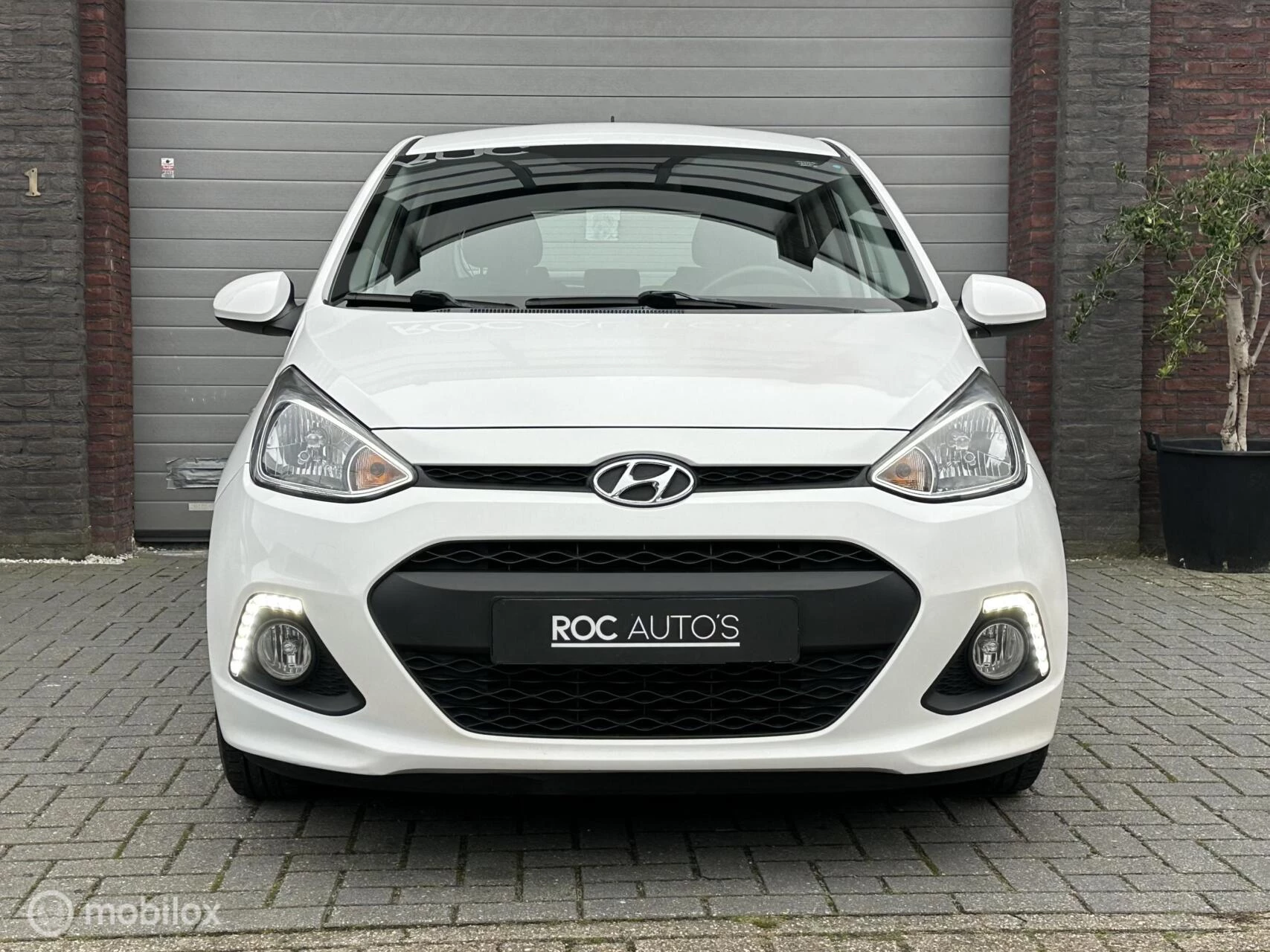 Hoofdafbeelding Hyundai i10