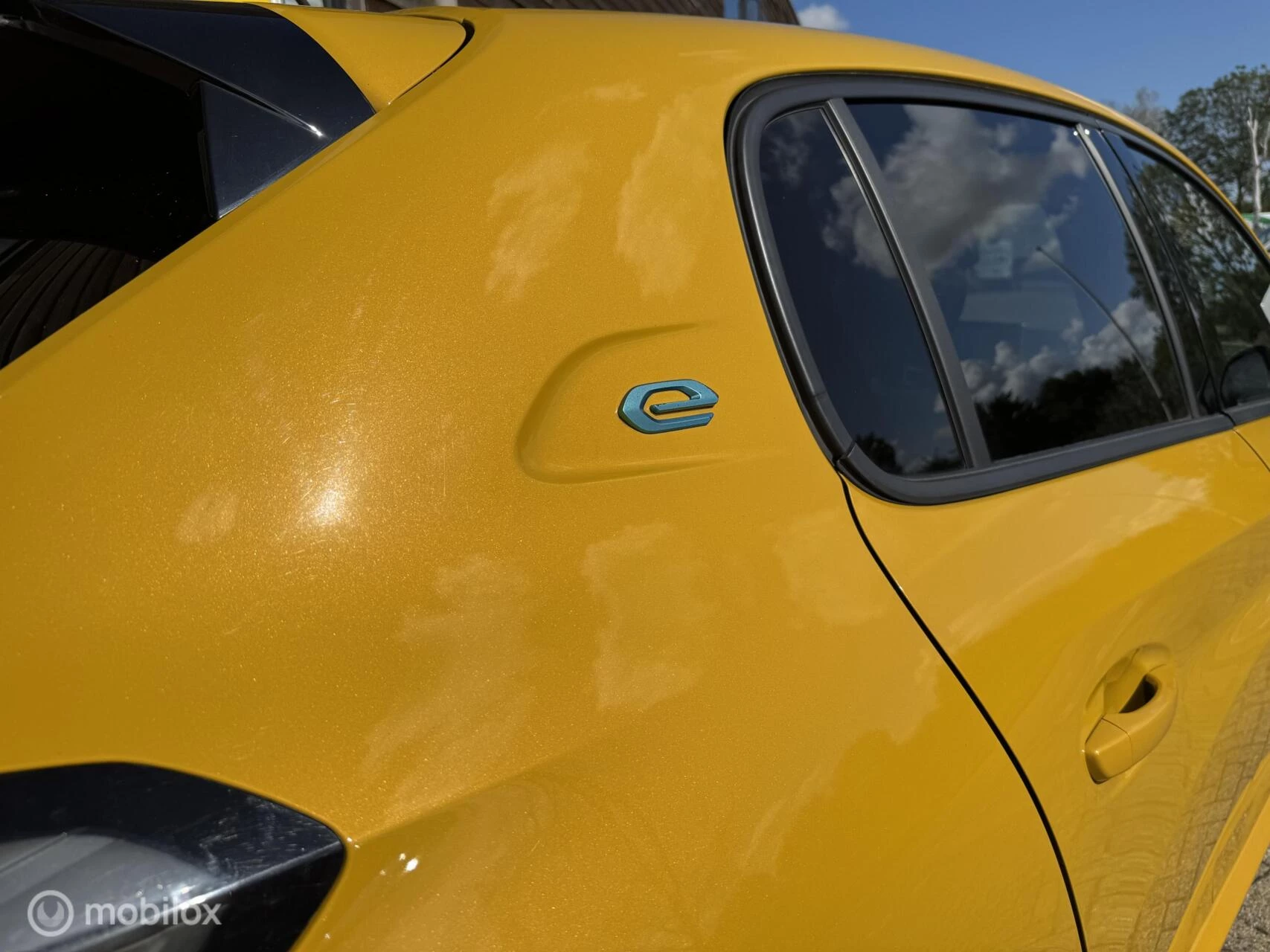 Hoofdafbeelding Peugeot e-208