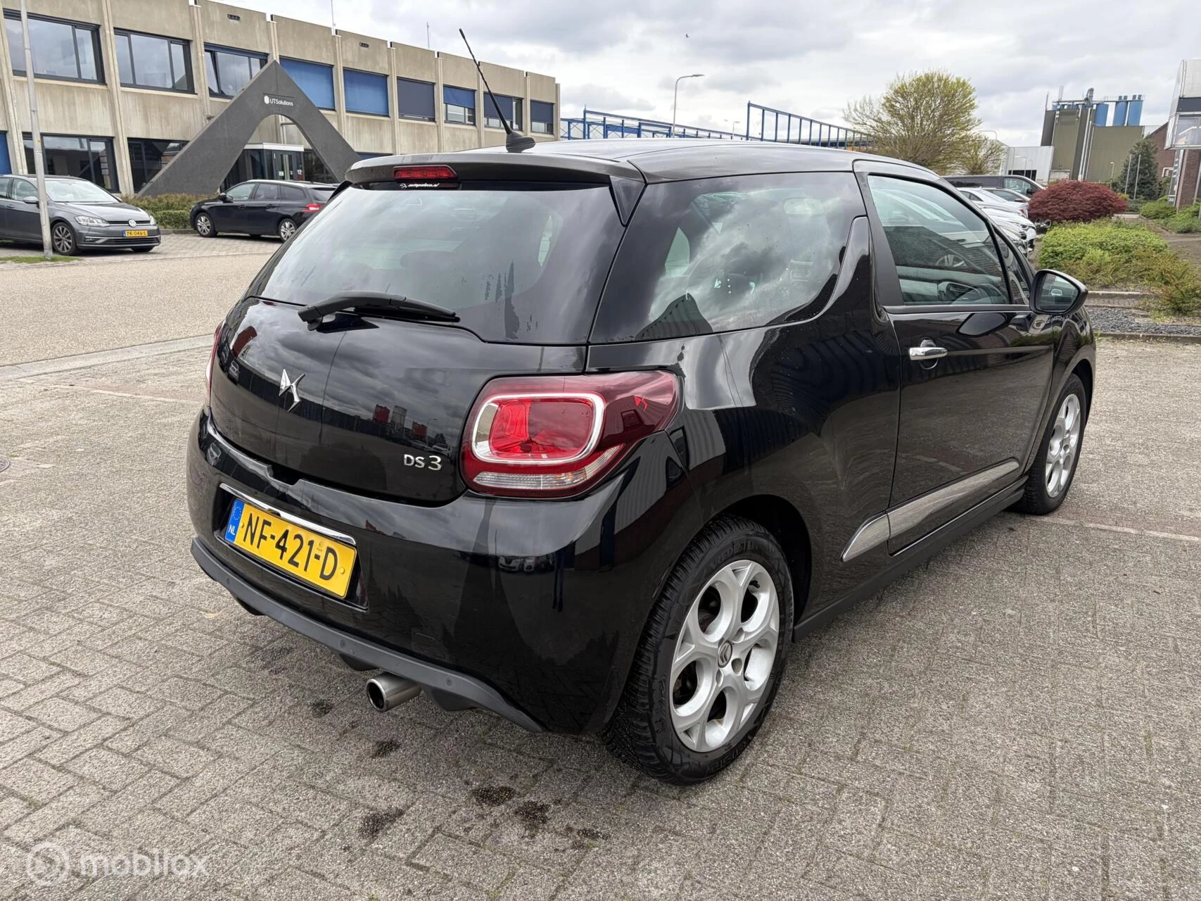 Hoofdafbeelding DS DS 3
