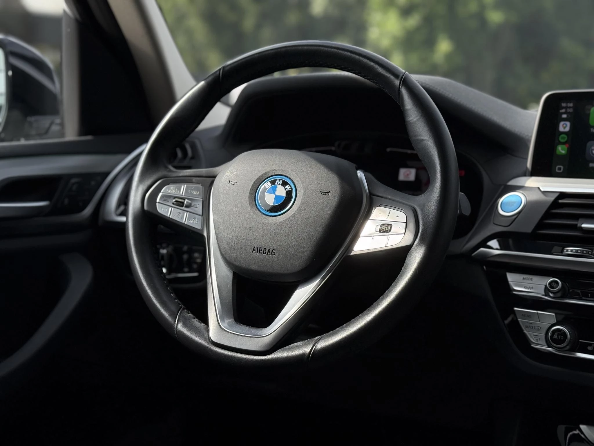 Hoofdafbeelding BMW iX3