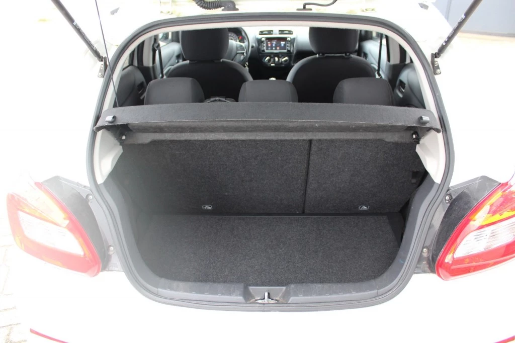 Hoofdafbeelding Mitsubishi Space Star