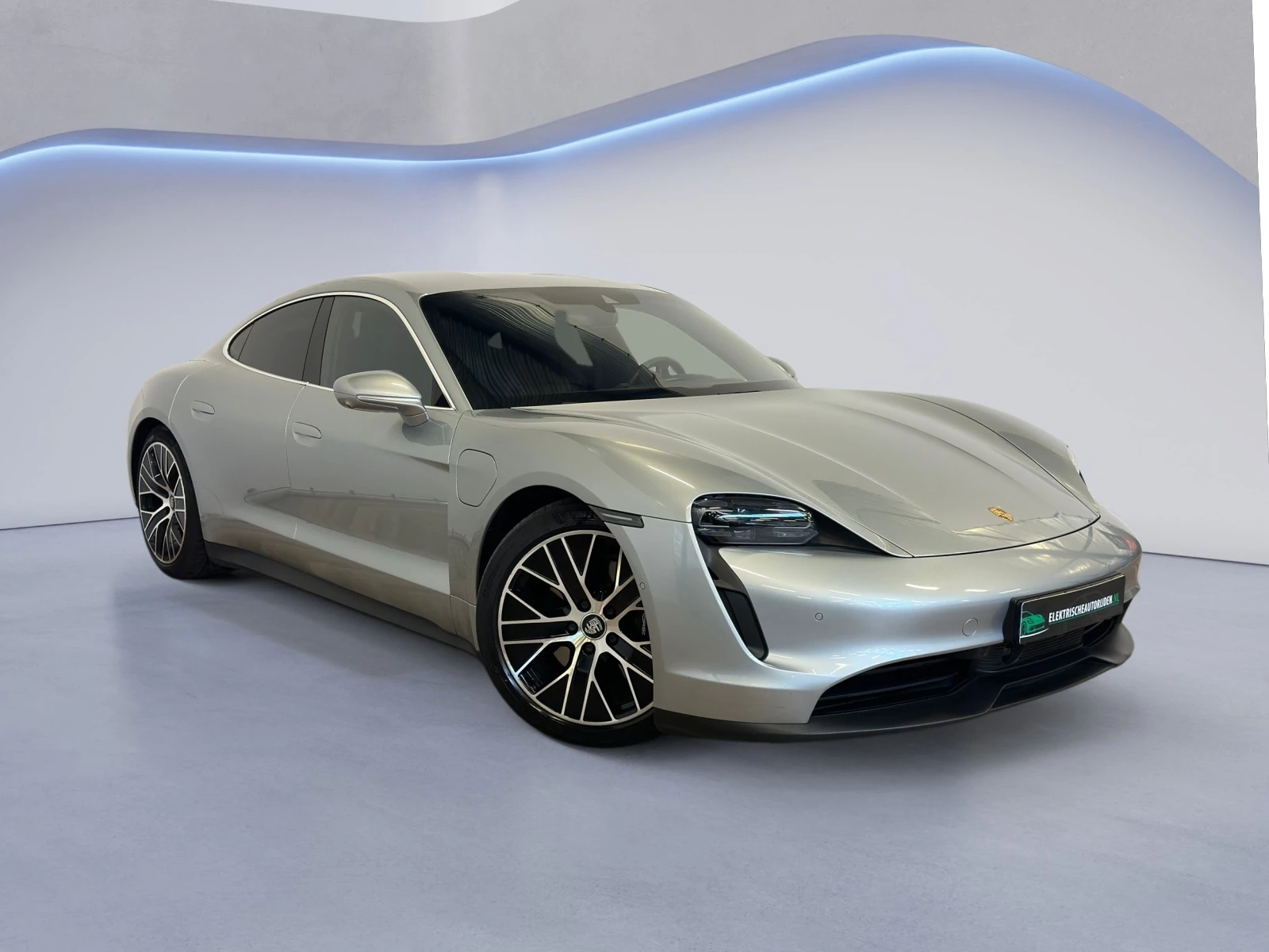 Hoofdafbeelding Porsche Taycan