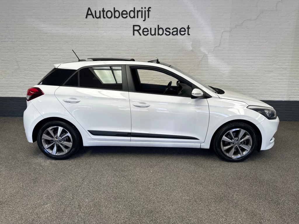 Hoofdafbeelding Hyundai i20