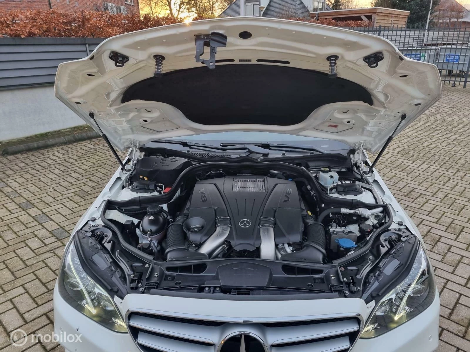 Hoofdafbeelding Mercedes-Benz E-Klasse