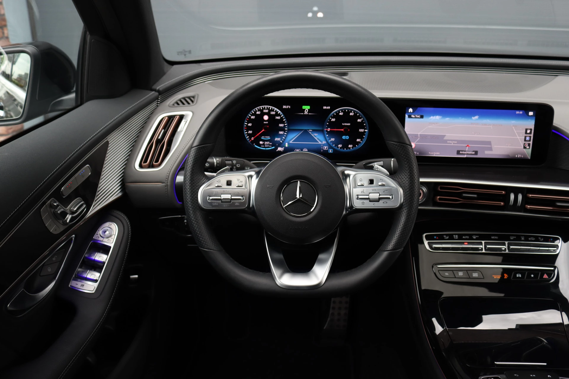 Hoofdafbeelding Mercedes-Benz EQC