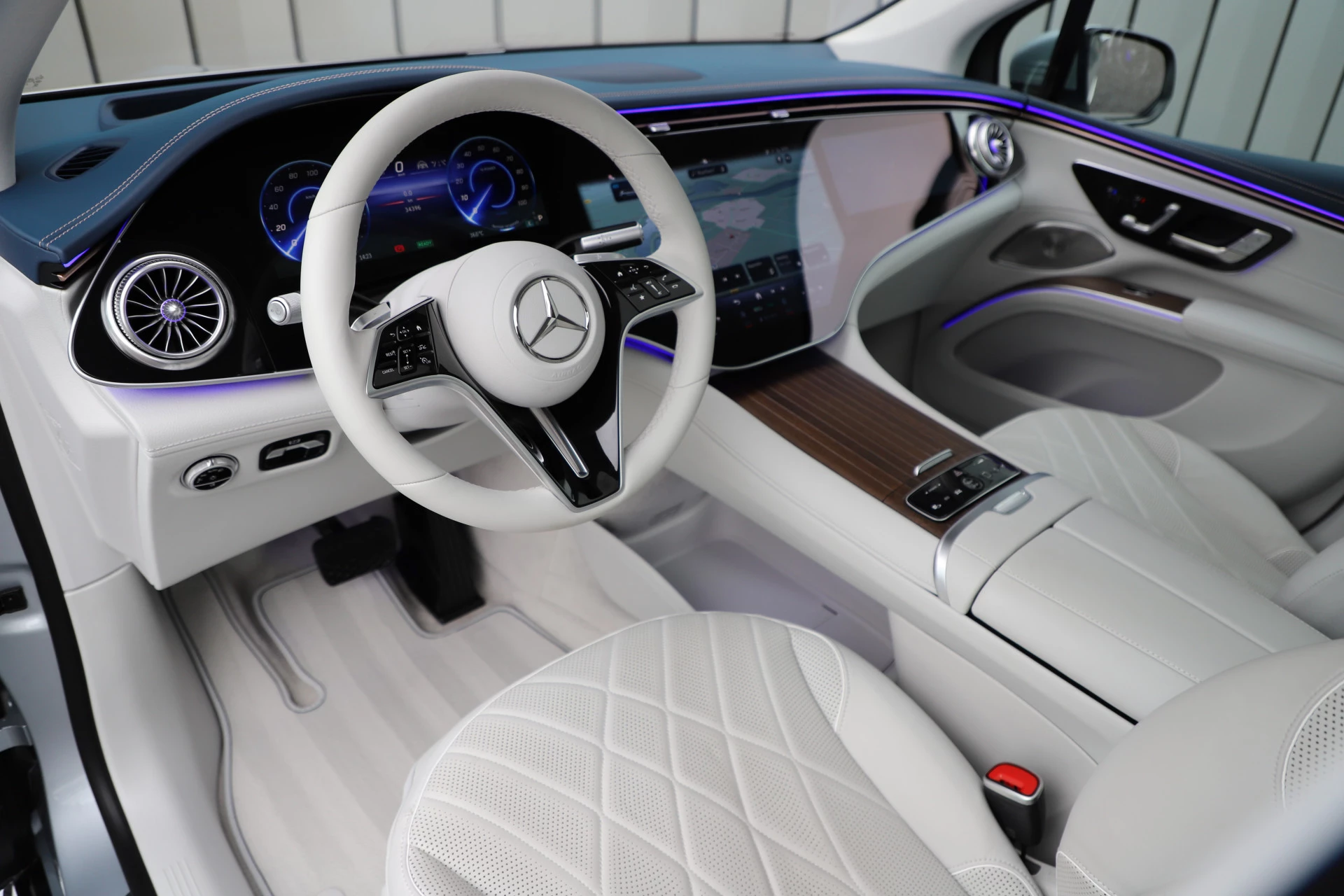 Hoofdafbeelding Mercedes-Benz EQS