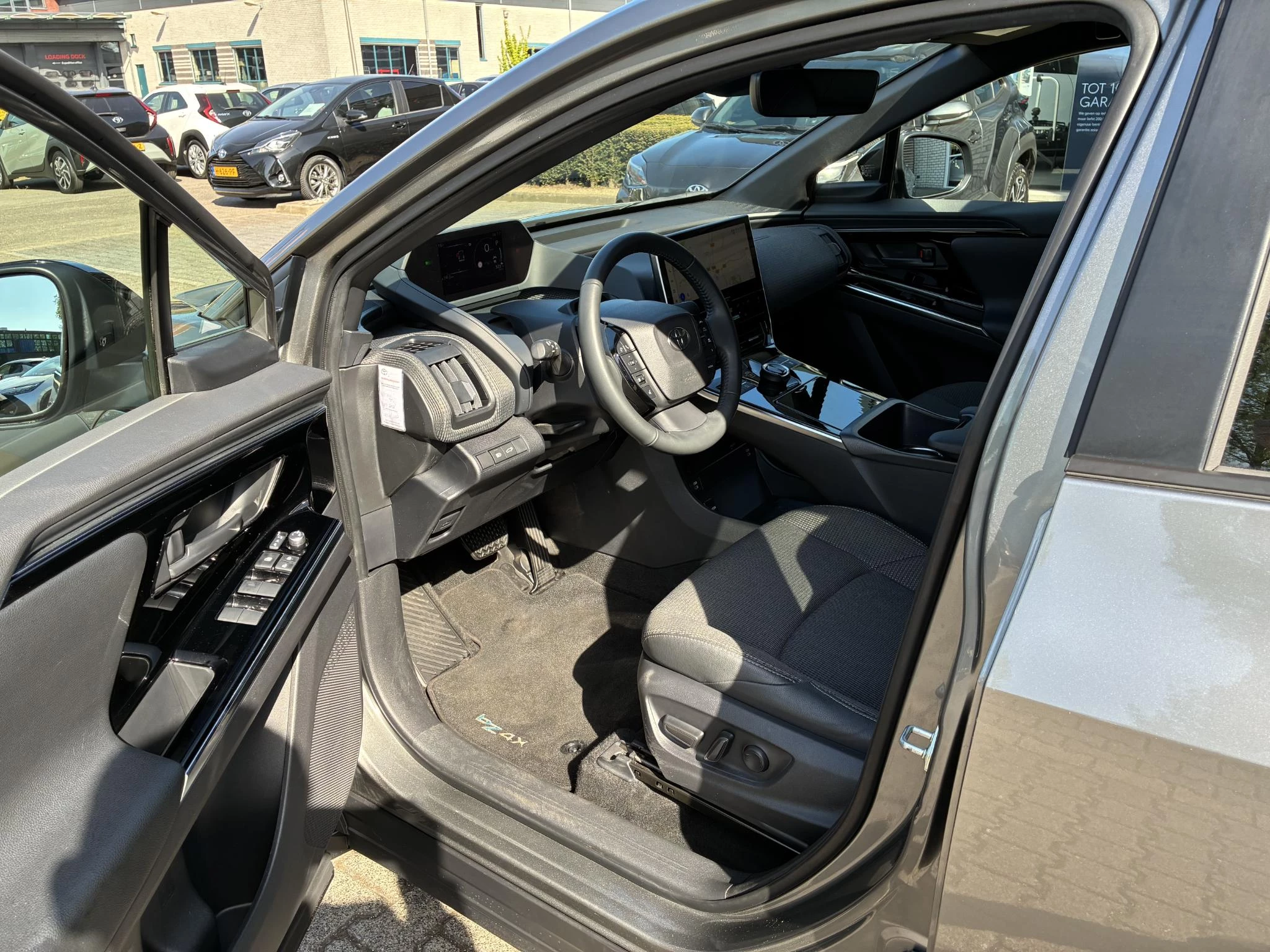 Hoofdafbeelding Toyota bZ4X