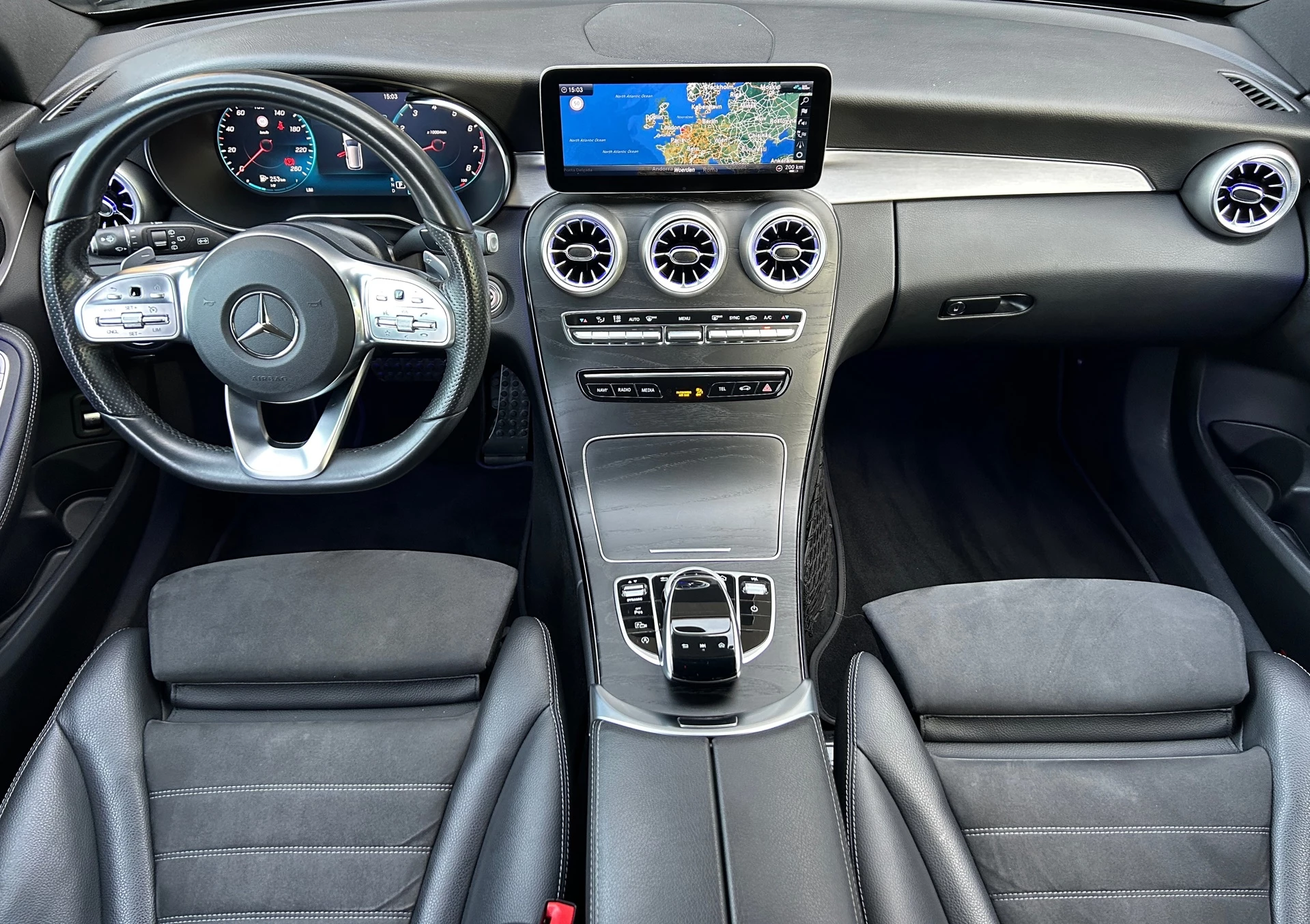 Hoofdafbeelding Mercedes-Benz C-Klasse