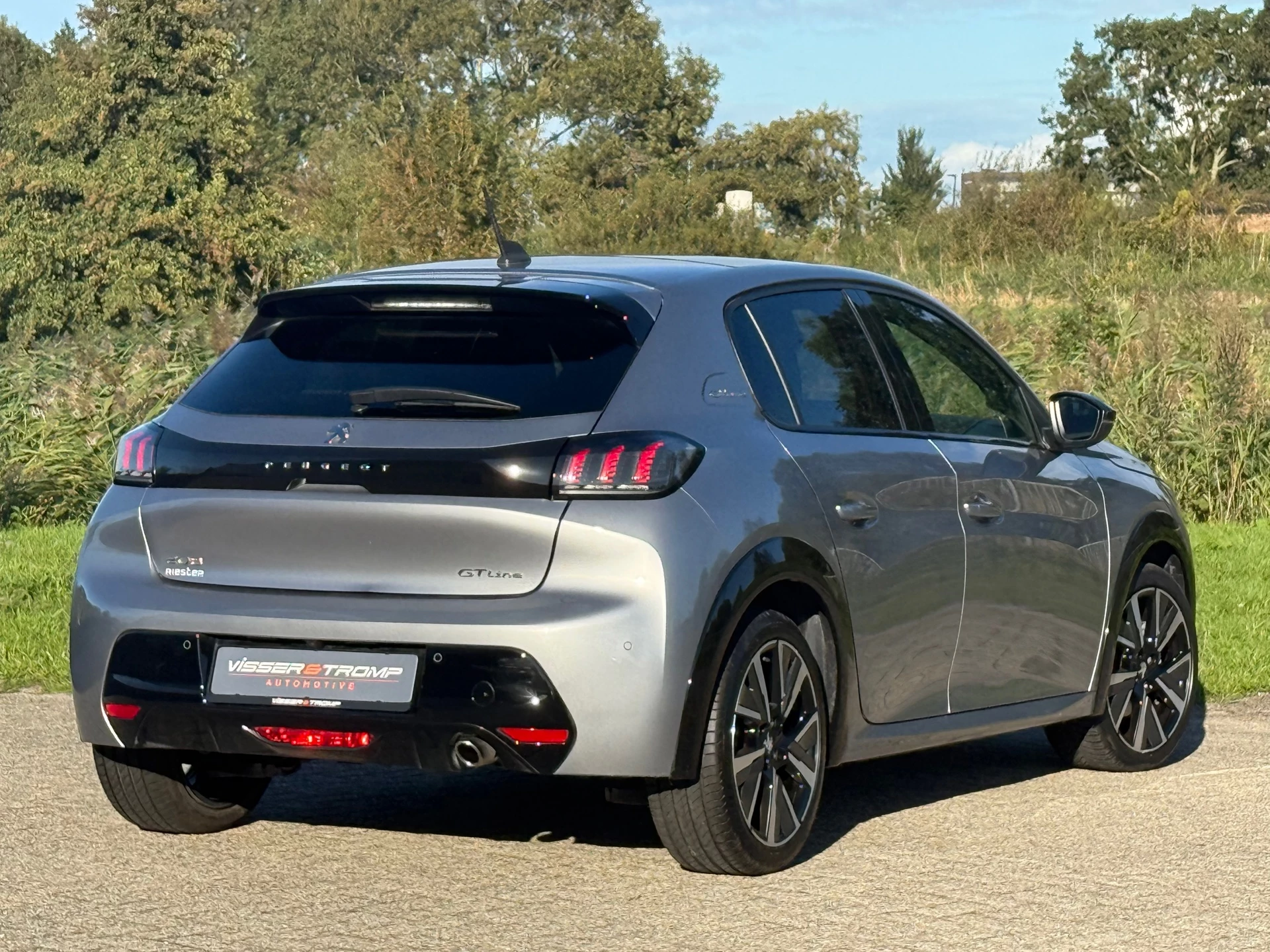 Hoofdafbeelding Peugeot 208