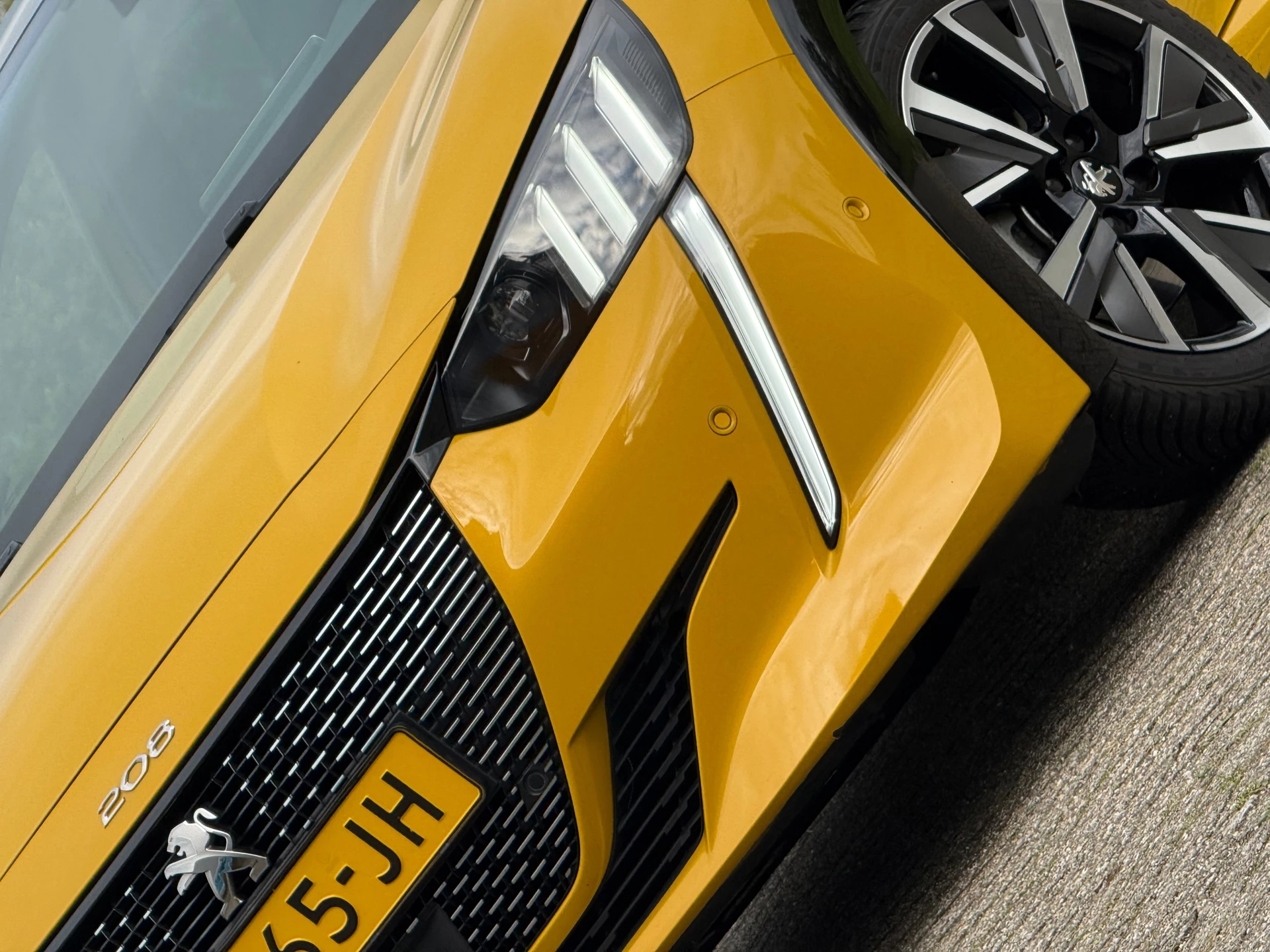 Hoofdafbeelding Peugeot 208