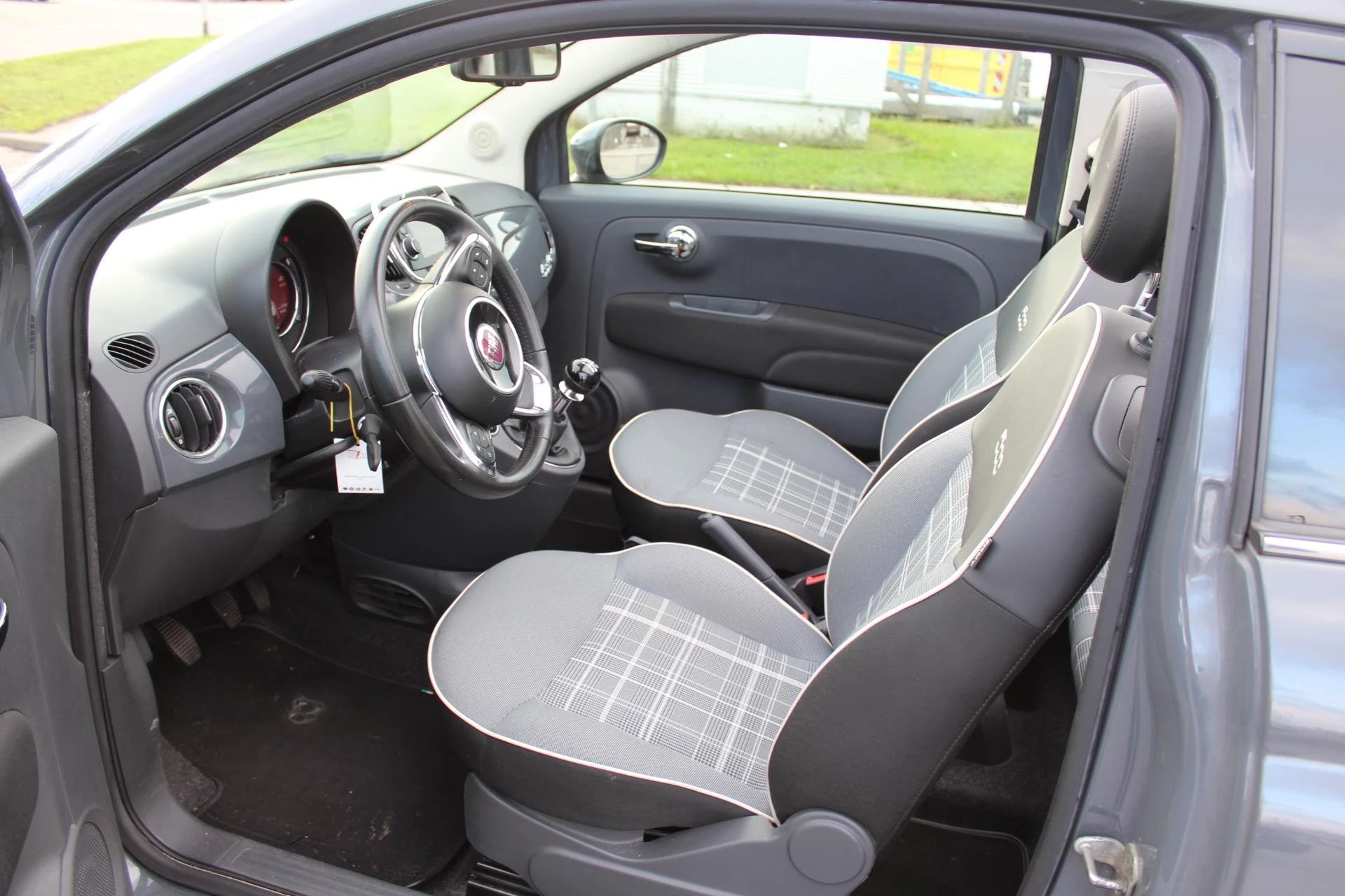 Hoofdafbeelding Fiat 500C