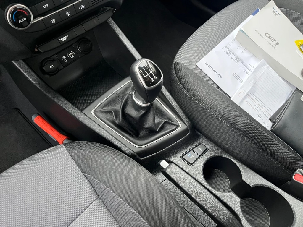 Hoofdafbeelding Hyundai i20