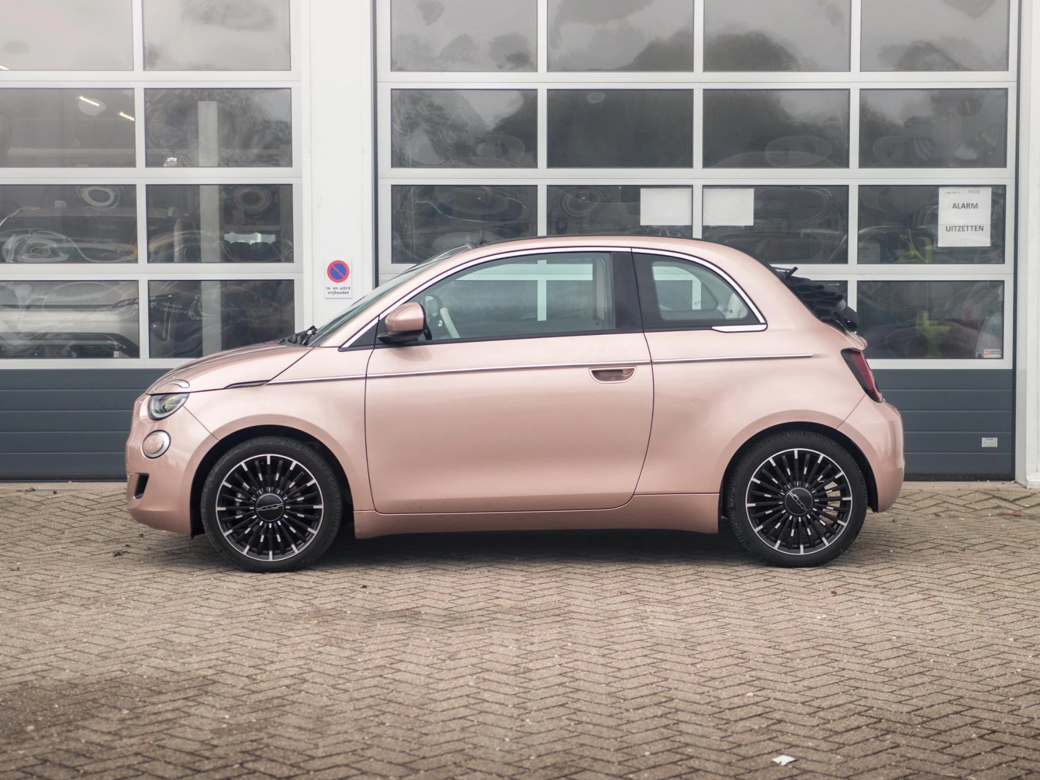 Hoofdafbeelding Fiat 500e