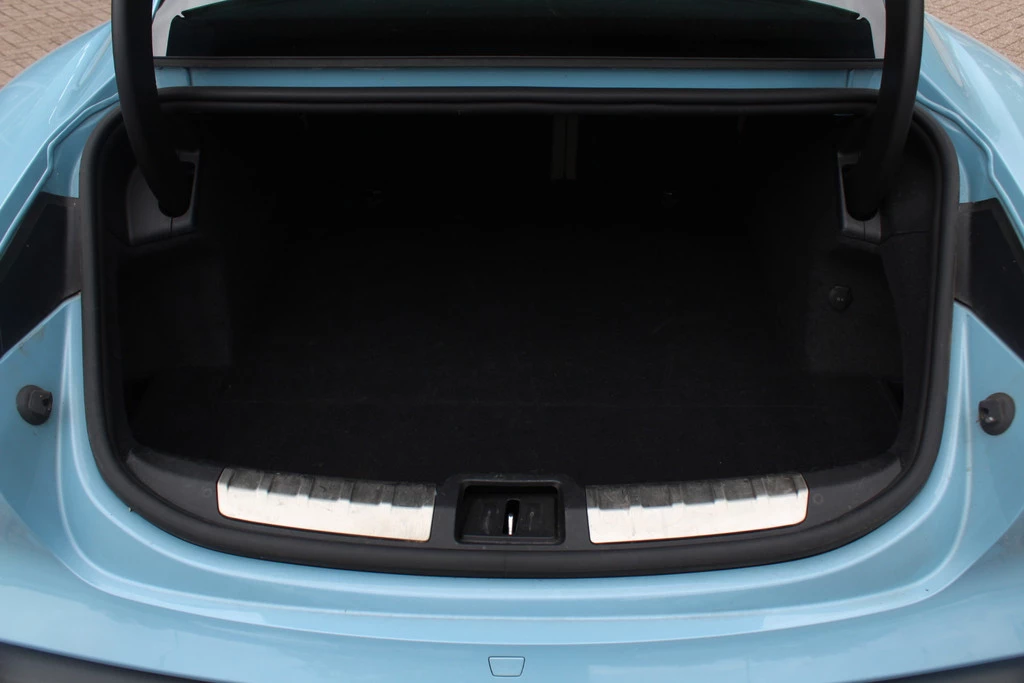Hoofdafbeelding Porsche Taycan