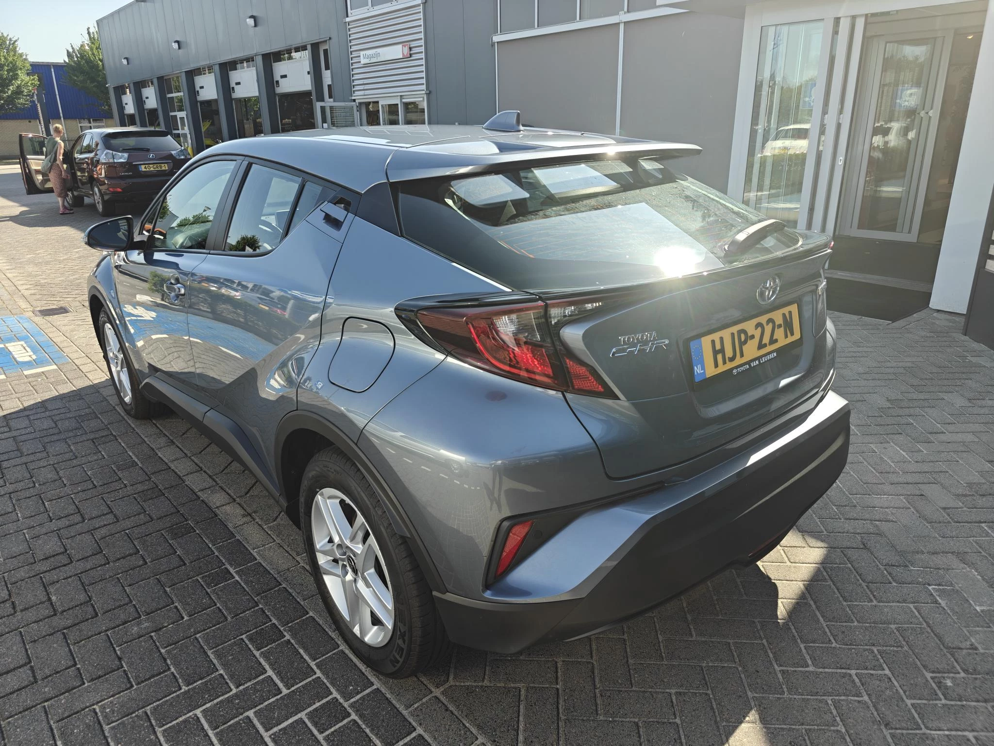 Hoofdafbeelding Toyota C-HR