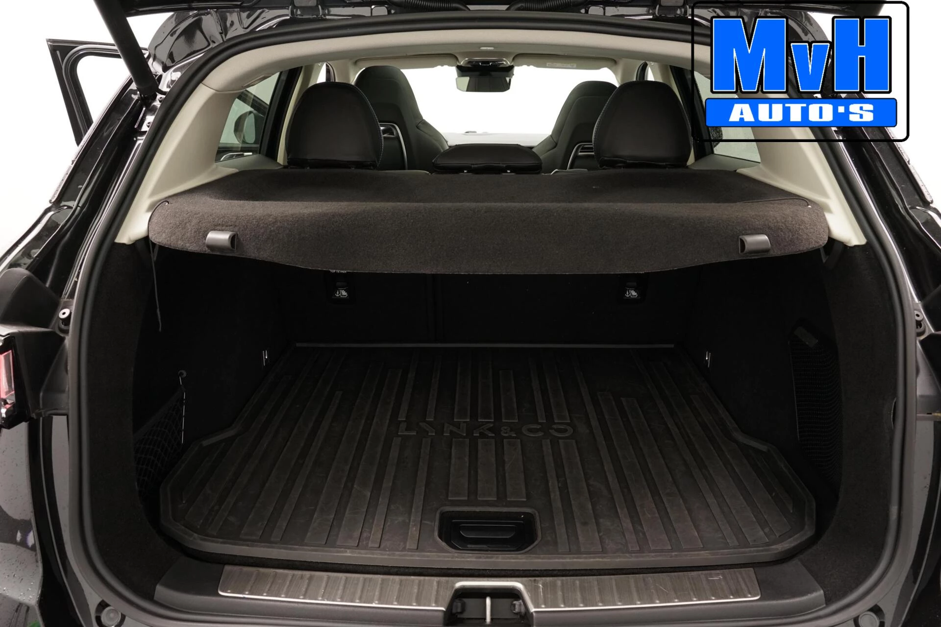 Hoofdafbeelding Lynk & Co 01