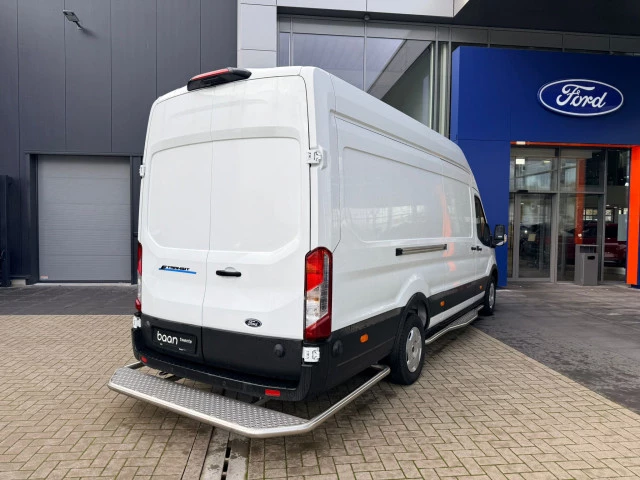 Hoofdafbeelding Ford E-Transit