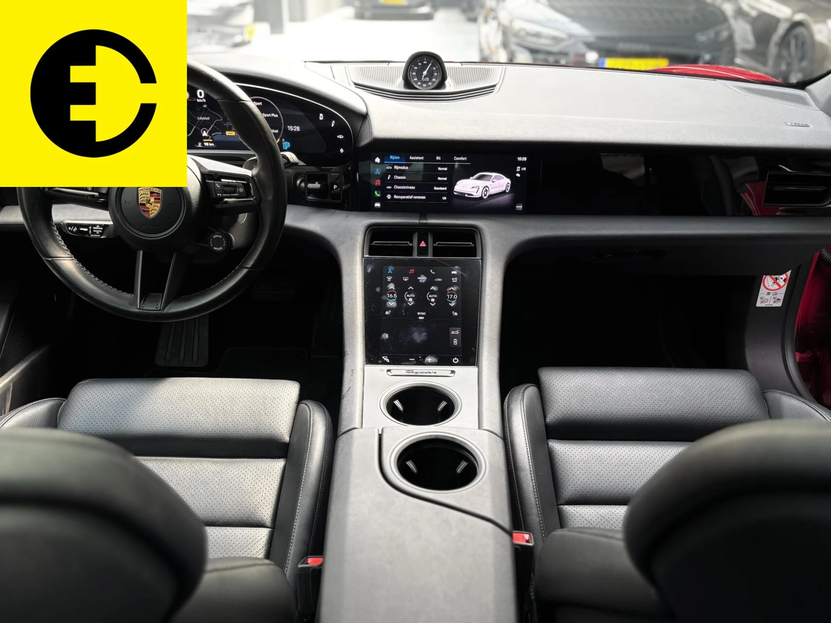 Hoofdafbeelding Porsche Taycan