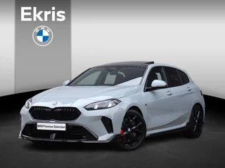BMW 1-serie 120 | M Sportpakket Pro | Panodak | Harman Kardon | Comfort Access | Elekrt. Achterklep | Achteruitrijcamera | M Performance | 19'' LMV