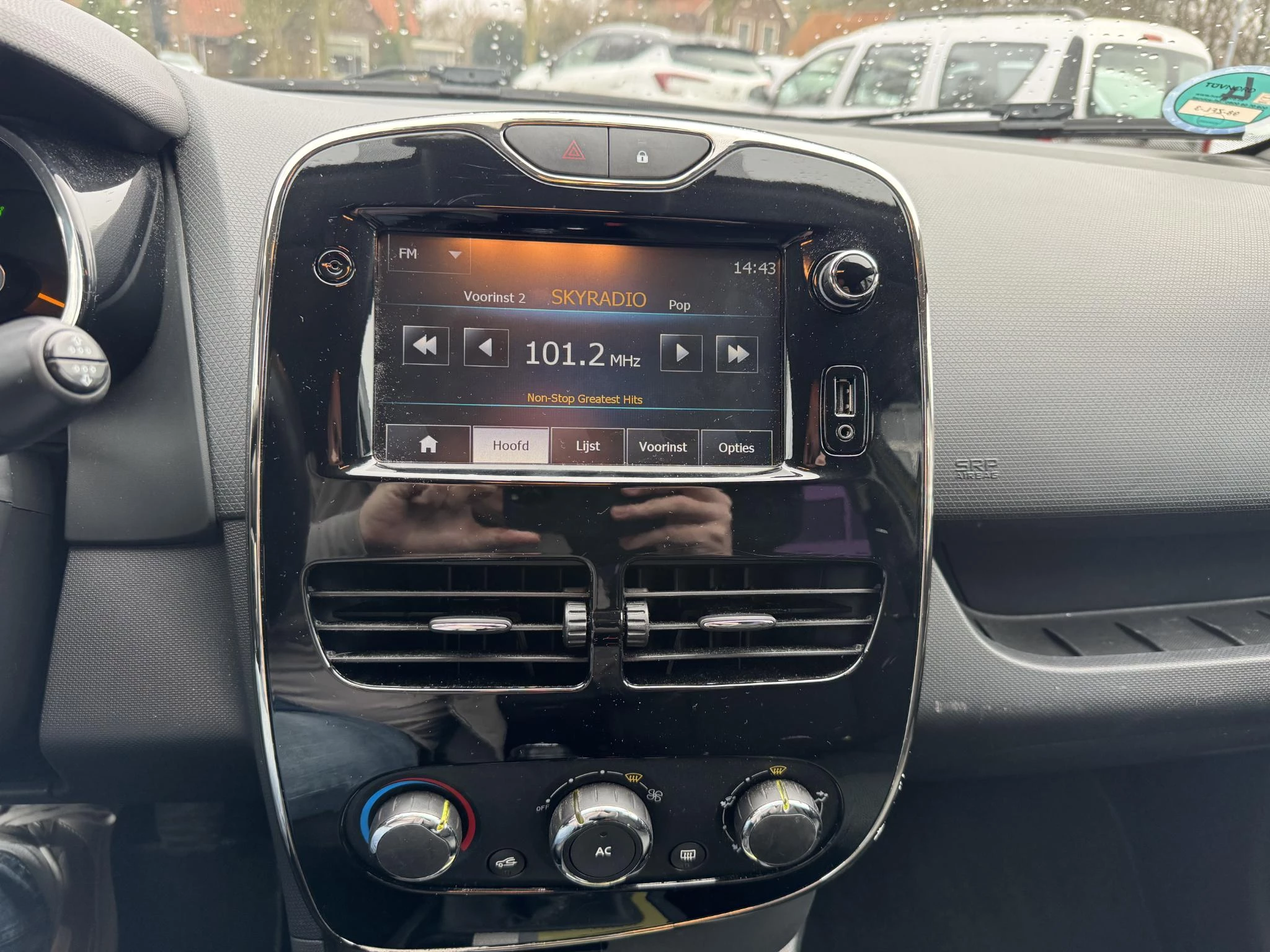 Hoofdafbeelding Renault Clio