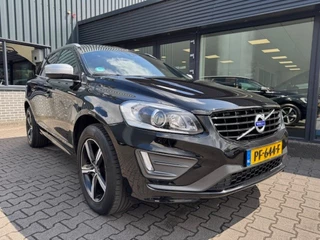 Hoofdafbeelding Volvo XC60 Volvo XC60 Volvo XC60 2.0 T5 R-Design Panorama/Airco/Trekhaak