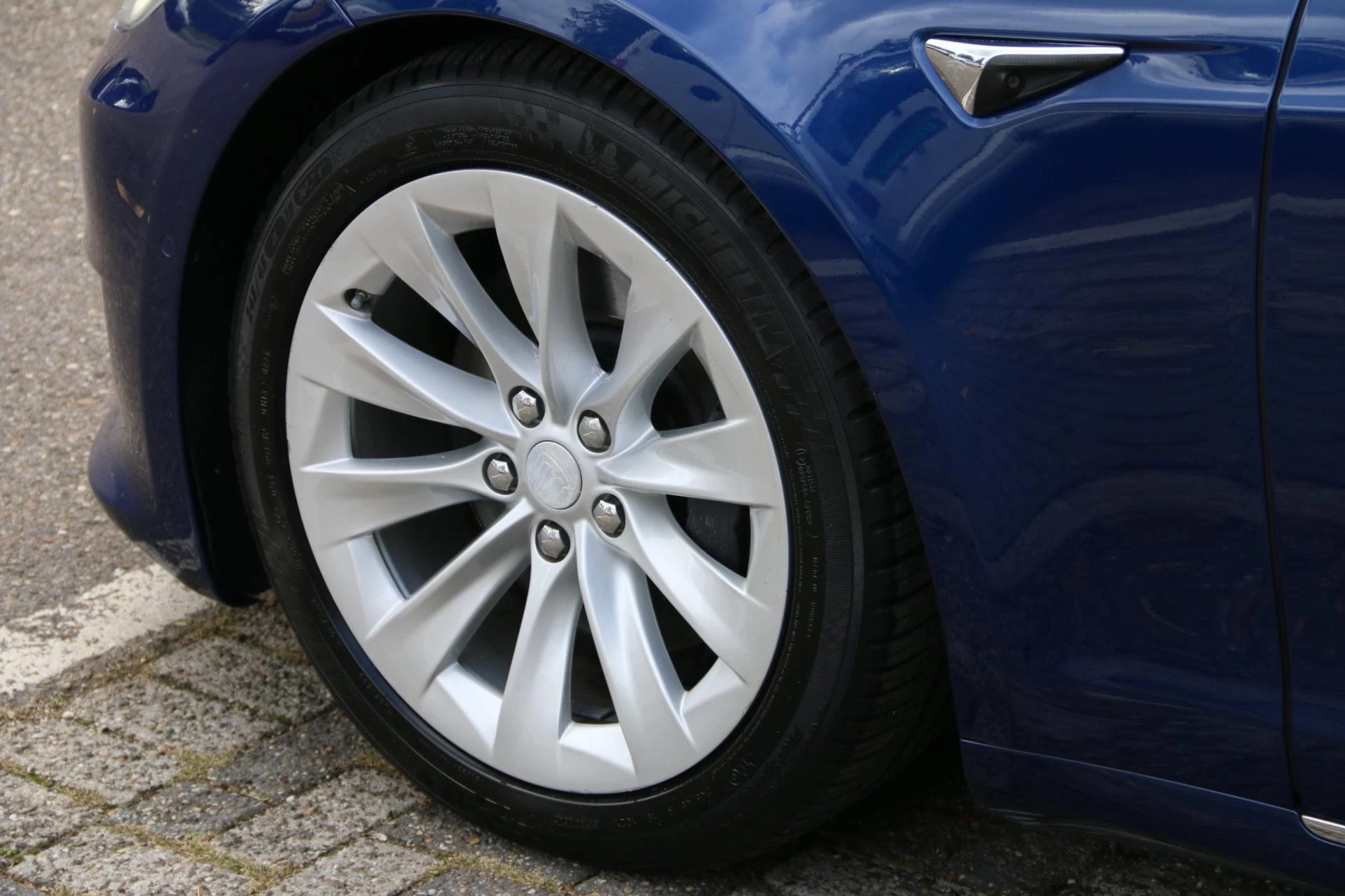 Hoofdafbeelding Tesla Model S