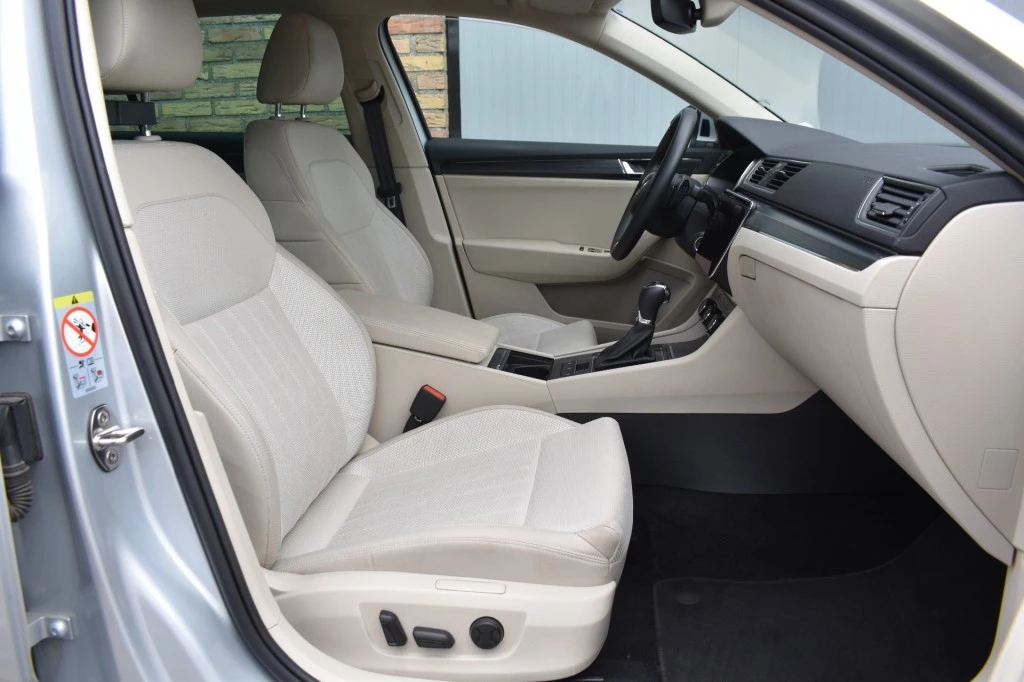 Hoofdafbeelding Škoda Superb