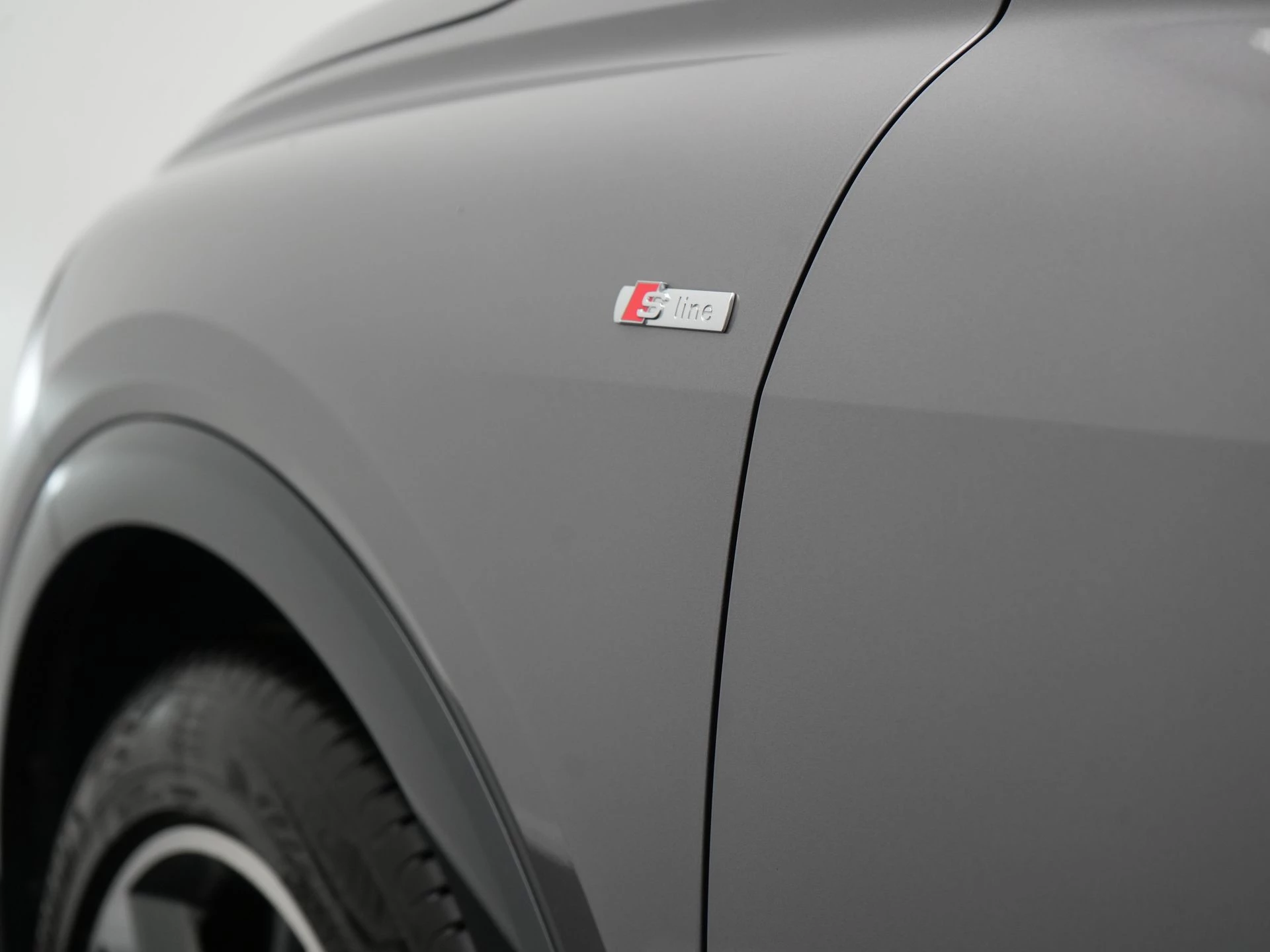 Hoofdafbeelding Audi Q4 e-tron