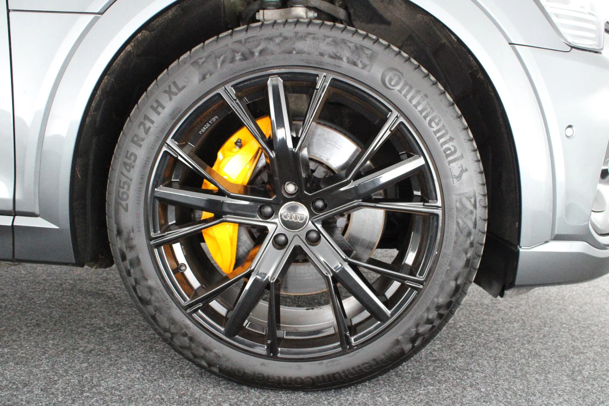 Hoofdafbeelding Audi e-tron