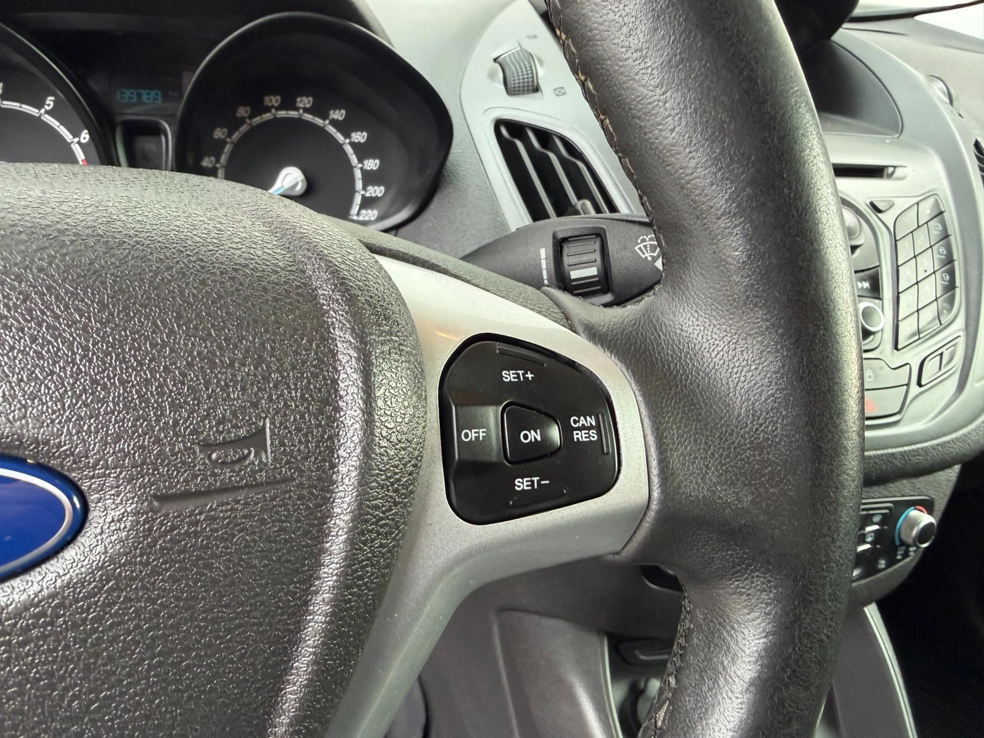 Hoofdafbeelding Ford Transit Courier