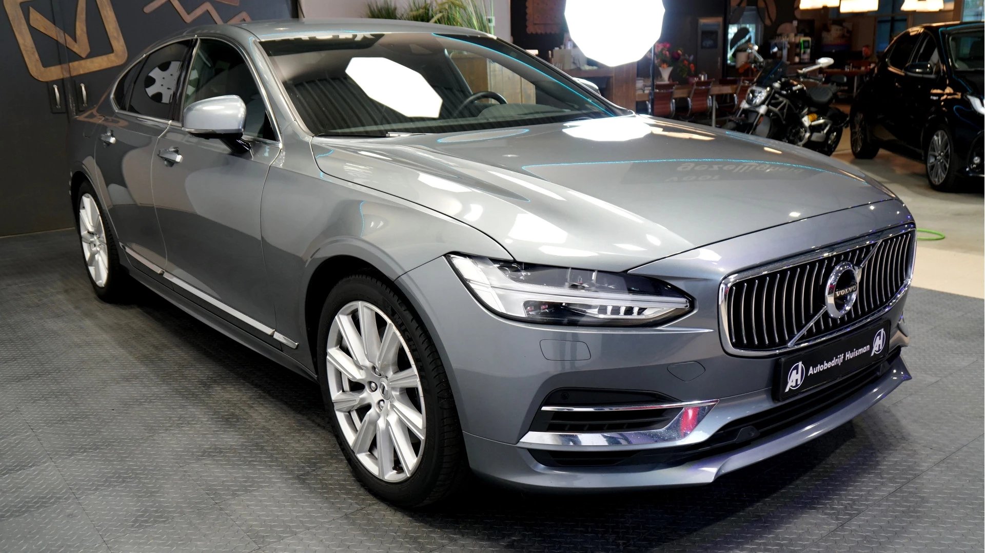 Hoofdafbeelding Volvo S90