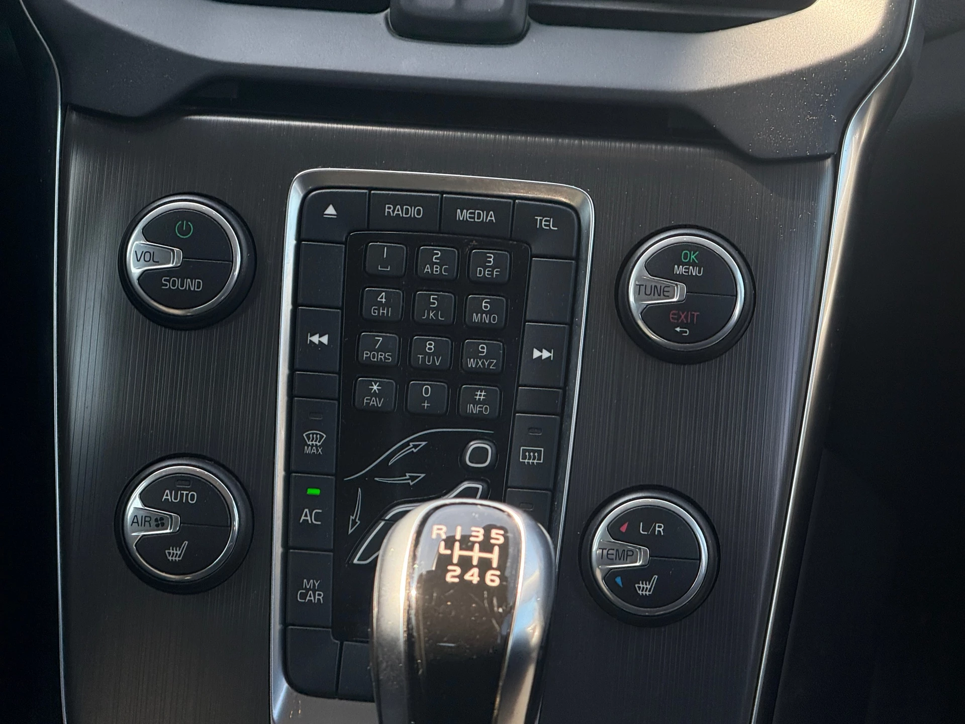 Hoofdafbeelding Volvo V40